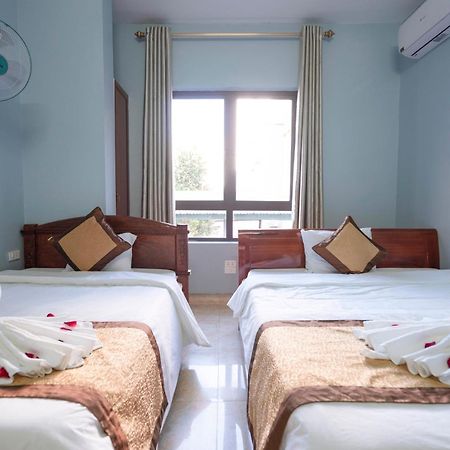 Ha Long Fancy Hostel And Restaurant Exterior photo