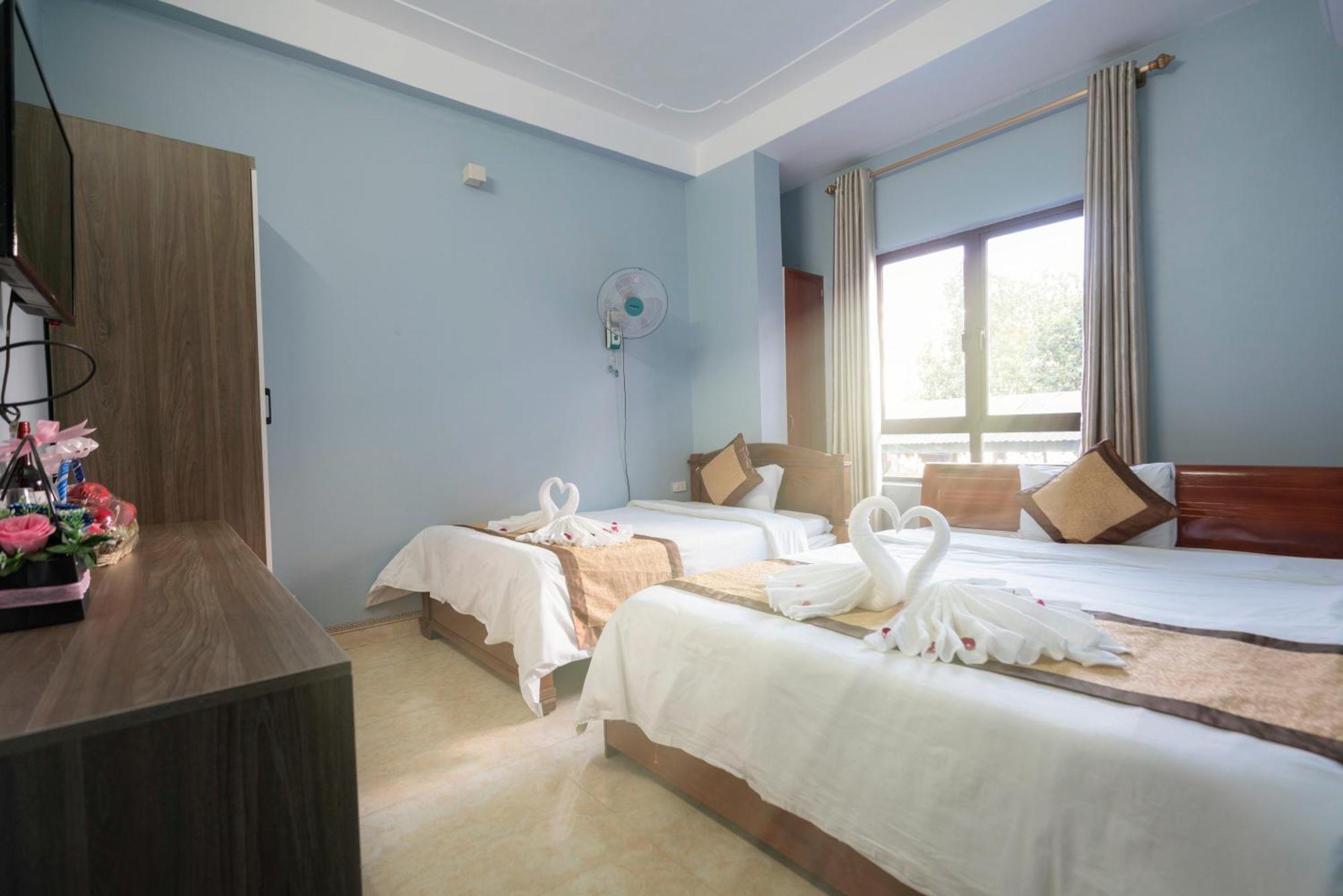 Ha Long Fancy Hostel And Restaurant Exterior photo