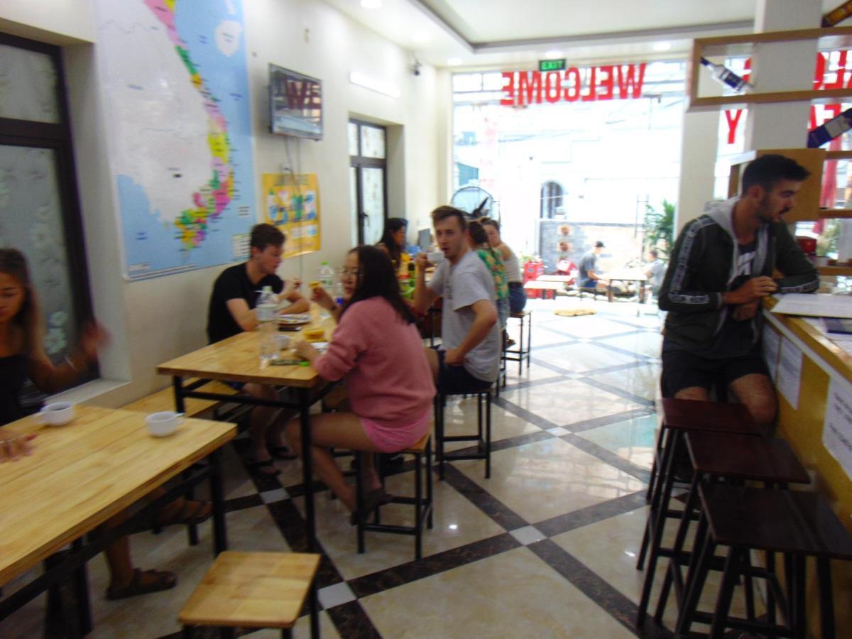 Ha Long Fancy Hostel And Restaurant Exterior photo